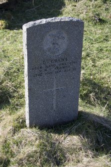 Gravestone of D Grant, deck hand HMS Vernon, died 23 May 1916