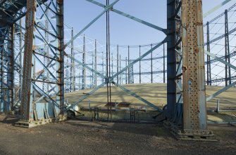 Gasholder no.1, detail of framework with cross trusses. This gasholder was reconstructed in the 1950s.