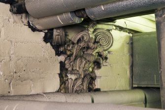 Tax hall mezzanine. Detail of bracket.
