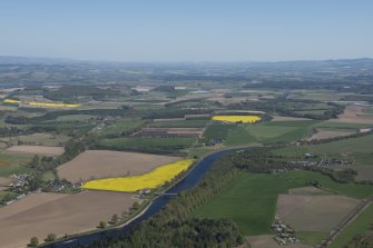 Oblique aerial view of the Strathmore landscape looking east.