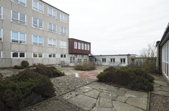 Thurso High School, Ormlie Road. Courtyard, view from west