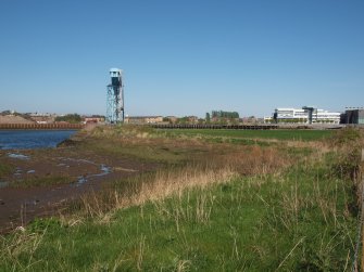 General location of the concrete blocks on the SE flank of the bay