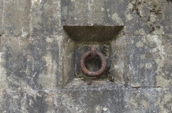 Detail of metal ring on southern 9.2-inch gun emplacement.
