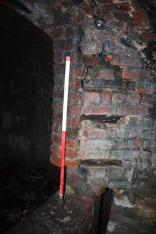 E side of the inner chamber of the ice house