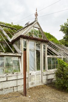 Detail of east entrance to greenhouse, Walled Garden, Housedale, Dunecht House.