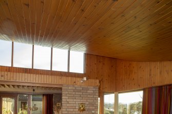 Detail of curved living room ceiling.