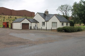 Historic building recording, Farm Buildings, General view of farm cottage from S, Macallan Distillery