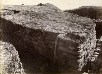 Photograph of Nybster Broch, entrance through outer wall.
