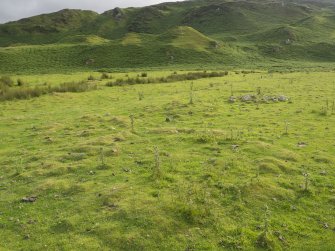 Laig, Eigg. View of possible square cairn (no. 603) looking S. 