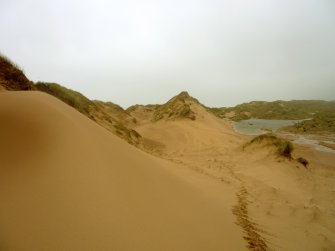 Photographic and electronic survey, Recently formed dune to the north of deflation surface, Trump International Golf Links