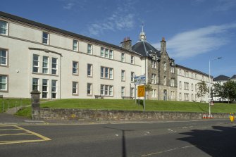 View from south-west showing former Cottage Hospital (now offices), Reid Street, Dunfermmline