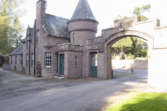 General view from south-east showing entrance at Brechin Castle Lodge and Gates, 25 Castle Street, Brechin.