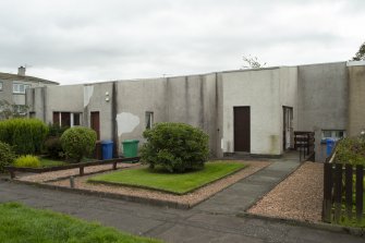 View from north showing Nos 71, 73 and 75 Golfdrum Street, Dunfermline