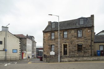 View from south-east showing No 12 Chapel Street, Dunfermline