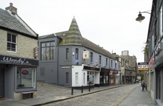 General view from north showing east side (Nos 8-26) of Bruce Street, Dunfermline