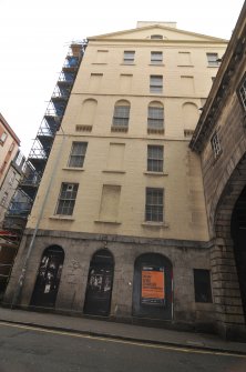 Standing building appraisal, External, S-facing elevation from the Cowgate, 85-87 South Bridge, Edinburgh