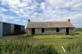 Standing building survey, Distance shot of the cottage, Stroupster Farm, Caithness