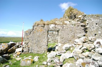 Historic building survey, Enclosure doorway, E-facing elevation, Teampull na Trionaid, Cairinis, North Uist, Western Isles