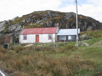 Conservation and management plan photograph, Bunavoneader Whaling Station