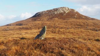 Standing stone, Maari. View from SW. 