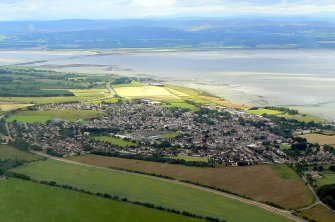 General aerial view of Tain, with Dornoch Firth & Bridge, Easter Ross, looking NW.