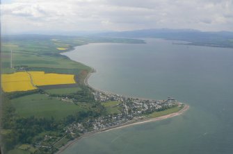 General oblique aerial view of the Medieval Burgh of Cromarty and the Cromarty Firth, looking SW.