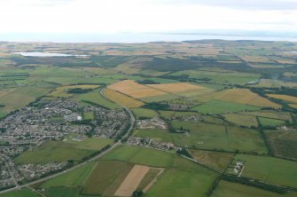 Oblique aerial view of Tain, Easter Ross, looking E.