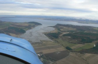General oblique aerial view of Munlochy Bay on the Black Isle, Ross-shire, looking E.