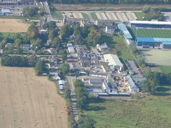 An oblique aerial view of Dingwall, Easter Ross, looking WNW.