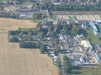 An oblique aerial view of Dingwall, Easter Ross, looking WNW.