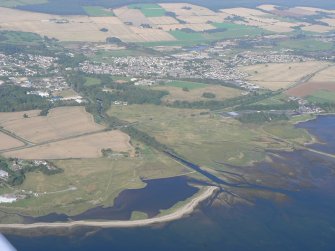 An oblique aerial view of Alness, Easter Ross, looking NE.