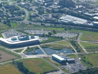 Near aerial view of UHI campus at Beechwood, Inverness.