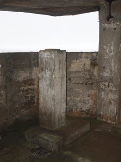 The ranging pillar on the upper floor from the N