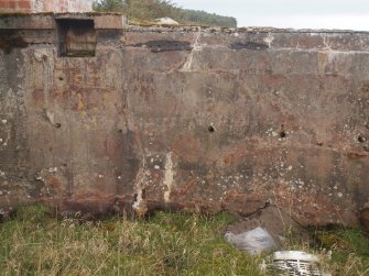 The internal NE arc of the gun pit in the NE Emplacement