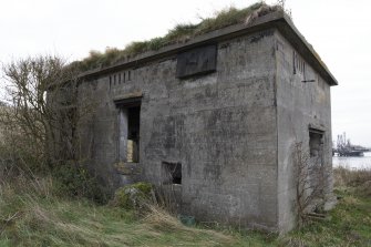 Charles Hill Battery.
Engine House, view of west elevation from south west.