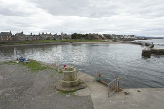 Port Seton Harbour, view from the east looking towards Cockenzie.