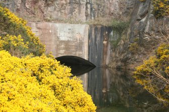 The access tunnel from the SSW