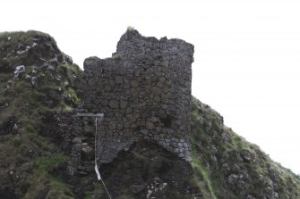 Historic Building Survey photograph, From N, External W-facing elevation, Coroghon Castle, Canna