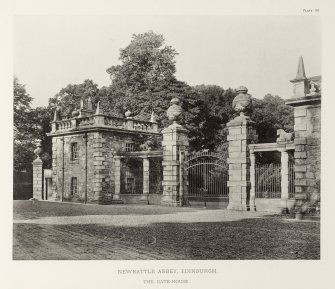 Newbattle Abbey - gatehouse