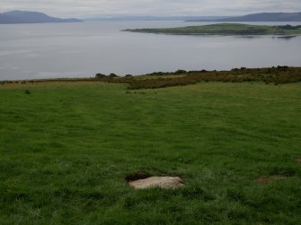 Digital photograph of panel in context without scale, from Scotland's Rock Art Project, Scarrel 4, Bute, Argyll and Bute