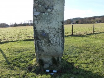 Digital photograph of perpendicular to carved surface(s), from Scotland's Rock Art Project, Nether Largie South Standing Stone, Kilmartin, Argyll and Bute