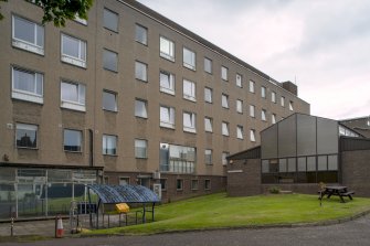 Department of clinical neurosciences (DCN). General view from south east. 