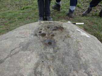 Digital photograph of rock art panel context, Scotland's Rock Art Project, Kinerras, Highland