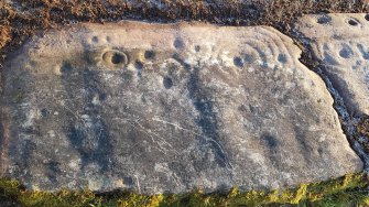 Digital photograph of panel to south-east, from Scotland's Rock Art Project, Blarnaboard 1, Stirling