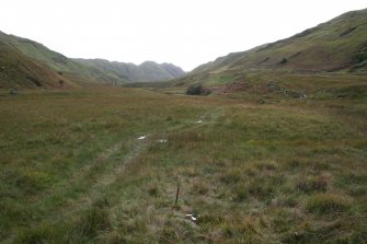 Digital photograph of rock art panel context, Scotland's Rock Art Project, Glen Dohmaine, Kilmartin, Argyll and Bute