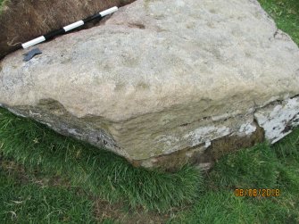 Digital photograph of perpendicular to carved surface(s), Scotland's Rock Art Project, Strath Sgitheach Balnacrae Lower, Highland