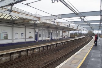 General view of platforms from north. View from west platform