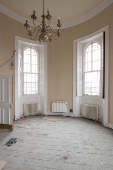 Ground floor General view of circular west tower room showing arched windows