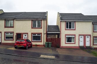 View from west showing Nos 5-8 Manse Terrace, Port Street, Clackmannan