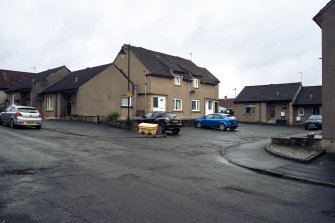 View from south-east showing courtyard at Nos 26-42 High Street, Clackmannan